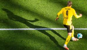 Der Leiter der Lizenzspielerabteilung Sebastian Kehl von Borussia Dortmund rechnet weiterhin nicht mit einem vorzeitigen Abschied von Erling Haaland (20).
