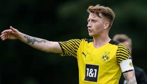 MARCO REUS: Der Kapitän hat auf die EM verzichtet, seit Trainingsbeginn jede Einheit absolviert und zeigte sich in ordentlicher Form. Ihm wird die Zehner-Position so gut wie sicher sein.