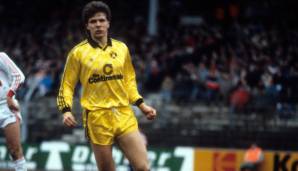 1988/89 - 1989/90: ANDREAS MÖLLER (von 1988 - 1990 und von 1994 - 2000 beim BVB). Möller wurde mit der Nummer 10 in seiner zweiten Dortmunder Zeit berühmt. Beim ersten Anlauf trug er jedoch meist die 7.