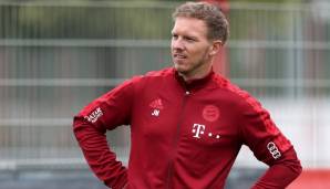 Vor dem Duell des FC Bayern München in der Champions League gegen Dynamo Kiew stellen sich Trainer Julian Nagelsmann und Serge Gnabry den Fragen der Journalisten.