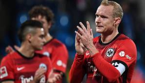 Bei Eintracht Frankfurt blickt man offenbar sorgenvoll auf die Zukunft von Kapitän Sebastian Rode. Wie die Bild berichtet, beschäftige man sich mit dem Gedanken, dass der 31-Jährige schon im Sommer seine Karriere beenden muss.