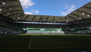 VfL WOLFSBURG - Stadion: Volkswagen Arena (30.000 Zuschauer) | Preis Bier (0,5 l): 4,30 Euro | Preis Bratwurst: 3,20 Euro