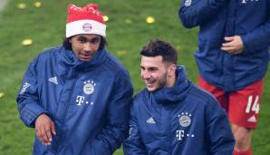 Joshua Zirkzee und Leon Dajaku nach ihren ersten Einsätzen für die Profis des FC Bayern München kurz vor Weihnachten 2019.