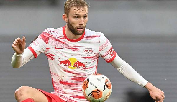 Konrad Laimer steht noch bis 2023 bei RB Leipzig unter Vertrag. Die Bayern wollen den 25-Jährigen aber bereits jetzt verpflichten. Aktuell ist aber keine zeitnahe Einigung zwischen den Vereinen in Sicht.