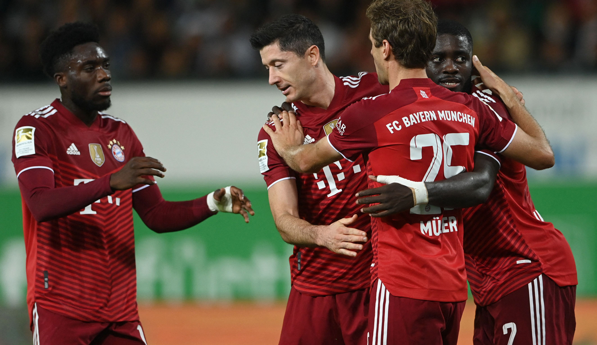 Der FC Bayern München hat zum Auftakt des 6. Spieltags der Bundesliga mit 3:1 (2:0) bei Aufsteiger Greuther Fürth gewonnen. Die Noten und Einzelkritiken aller eingesetzter FCB-Spieler.