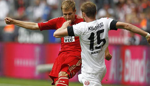 Holger Badstuber (l.) im Duell mit seinem künftigen Bayern-Kollegen Jan Kirchhoff