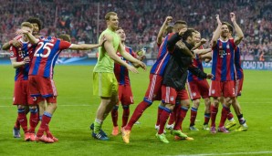 Jubel, Trubel, Heiterkeit: Die Spieler des FC Bayern nach der 6:1-Gala gegen Porto