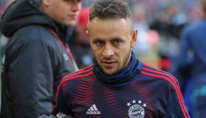 Einschätzung: Mane ist Rafinha aufgrund seiner Schnelligkeit überlegen. Es wird für Rafinha vor allem auf die Abstimmung mit Süle und Thiago/Martinez ankommen. Aber: Rafinha ist erfahren, hat 65 CL-Spiele auf dem Buckel (5 davon in dieser Saison).