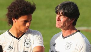 Joachim Löw (r.) hat Leroy Sane nicht in den WM-Kader berufen.