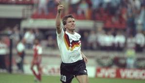 MITTELFELD - Lothar Matthäus: Kopf der Mannschaft, die bei der WM 1990 in Italien den Titel holte. Wurde nach Fritz Walter, Uwe Seeler und Beckenbauer als vierter Spieler zum Ehrenspielführer ernannt. Ist bis heute Rekordnationalspieler mit 150 Einsätzen.