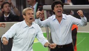 Nach dem Sommermärchen 2006 wird Löw Nachfolger von Klinsmann, der seinen Vertrag nicht verlängern will. Löw, der als der Taktiker hinter Motivator Klinsmann galt, gibt als Ziel den EM-Titel 2008 aus.