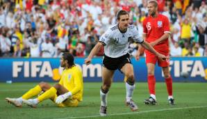 Miroslav Klose traf bei der WM 2010 gegen England.