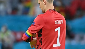Die Nationalmannschaft spielt auf dem Weg zur Heim-EM 2024 wieder mit einer Kapitänsbinde in Deutschland-Farben. Das bestätigte der DFB auf SID-Anfrage. Zuerst hatte die Bild-Zeitung darüber berichtet.