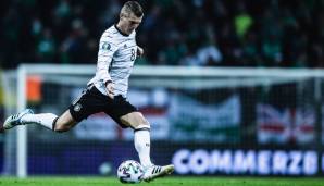 TONI KROOS: Im 96. Länderspiel als Kapitän und Antreiber einer der besten DFB-Akteure. Seine etwas offensivere Rolle tat dem Real-Profi spürbar gut. Viele Pässe in die Schnittstellen, scheiterte aber mehrfach an Peacock-Farrell. Note: 1,5.