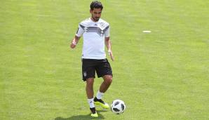 Ilkay Gündogan: Auch in die Erdogan-Affäre verwickelt und im Test gegen Saudi-Arabien ausgepfiffen. Seit der WM noch zweimal dabei und in München sogar mit Applaus bedacht. Dürfte 2019 wieder zum Aufgebot zählen. Note: 3,5.