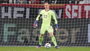 MARC-ANDRE TER STEGEN: Wärmte sich auf, stellte sich ins Tor, sah 45 Minuten zu, weil er nichts zu tun hatte und blieb dann in der Kabine. Note 3,5.