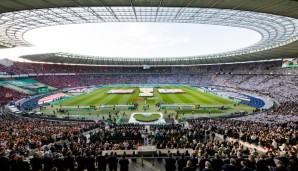 Das DFB-Pokalfinale findet jedes Jahr im Olympiastadion in Berlin statt.