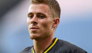 THORGAN HAZARD: Kam in der Schlussviertelstunde für Adeyemi und hatte gleich mal einen ordentlichen Sprint drin, aber für viele Auffälligkeiten war der Rahmen nicht mehr gegeben. Keine Bewertung.