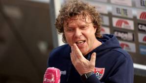 Trainer Stefan Krämer hat erneut die Umstände beim finanziell schwer angeschlagenen Drittligisten KFC Uerdingen beklagt.