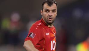 Nordmazedoniens Rekordnationalspieler Goran Pandev und Nationaltrainer Igor Angelovski droht nach einem Restaurantbesuch eine Strafe.