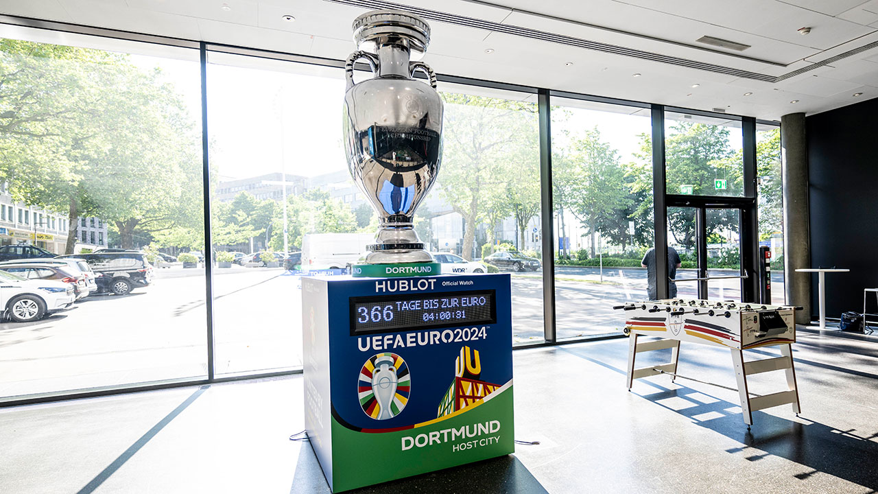 Bald findet in Deutschland die Fußball-EM statt.