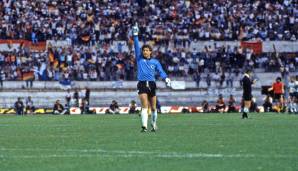 EM 1980 in Italien | 1:0 gegen die Tschechoslowakei | Ort: Rom | Zuschauer: 11.000 | Torschütze: Karl-Heinz Rummenigge (55.)
