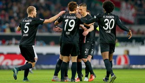 In der Bundesliga konnte der FC Augsburg am Wochenende Selbstvertrauen tanken