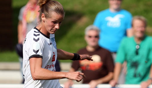 Simone Laudehr erzielte das 1:0 für den FCR Duisburg beim Sieg gegen den FC Everton