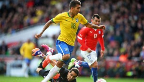 Roberto Firmino umkurvte vor dem 1:0 Chile-Keeper Bravo