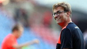 Ob Jürgen Klopp in diesem Moment die Drohne betrachtete?