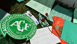 Chapecoense-Fans trauern und beten für die toten und verletzten Spieler des Erstligisten