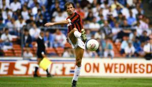 FRANCO BARESI: 20 Jahre spielte Baresi für Milan, 81-mal lief er für Italien auf. Der heute 62-Jährige gilt als einer der besten italienischen Verteidiger aller Zeiten (und das heißt etwas!). Er kam mit 12 Jahren zu Milan, nachdem ihn Inter verschmähte.