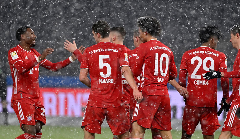 Im Halbfinale der Klub-WM trifft der FC Bayern auf den ägyptischen Klub Al Ahly. Wie wird Hansi Flick seine Mannschaft nach dem Bundesliga-Sieg gegen die Hertha aufs Feld schicken? Die voraussichtliche Aufstellung.