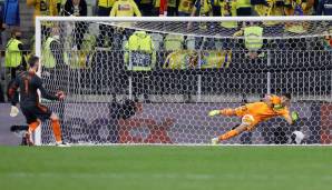 DAVID DE GEA: Der Keeper von ManUnited wurde im Europa-League-Finale 2021 zur tragischen Figur. Nachdem zuvor alle 21 Schützen - darunter auch Villarreal-Keeper Rulli - verwandelt hatten, scheiterte De Gea. Und United verpasste den Titel.