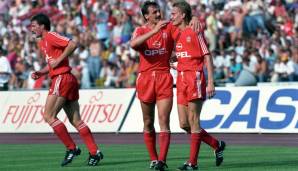 7. Das Heimtrikot des FC Bayern der Jahre 1989 bis 1991. Preis: 288 Euro.