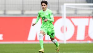 Der Sohn vom 1990er Weltmeister Pierre Littbarski spielt künftig für die SpVgg Greuther Fürth. Der 19-jährige Lucien Littbarski kommt aus der U19 des VfL Wolfsburg und erhält beim Bundesliga-Absteiger einen Vertrag bis 2025.