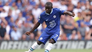 N'GOLO KANTÉ: Wie The Times berichtet, hat Paris Saint Germain die Vertragssituation von FC Chelseas Mittelfeldstar im Auge. Der Vertrag läuft nur noch ein Jahr, ab Januar dürfte PSG direkt mit Kanté verhandeln.