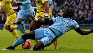 Nach der Verpflichtung von Wilfried Bony könnte Bacary Sagna aus dem CL-Kader gestrichen werden