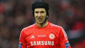 Helm-Keeper Petr Cech wurde dieses Jahr von Thibaut Courtois aus dem Chelsea-Tor verdrängt
