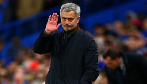 Es bahnt sich eine Ablösung an: Mourinho beerbt wohl Van Gaal bei Manchester United