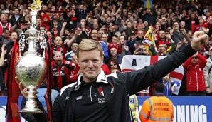 Eddie Howe 2015 bei der Premier-League-Aufstiegsfeier des AFC Bournemouth