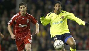 XABI ALONSO (von 2004 bis 2009 beim FC Liverpool): Wenige Spieler strahlten jemals so eine Ruhe am Ball aus wie der Spanier. Zog über Jahre hinweg die Fäden im LFC-Mittelfeld, ehe es für ihn weiter zu Real Madrid und anschließend zum FC Bayern ging.