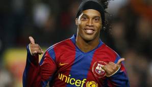 Am Ende sagte Ronaldinho ab und schloss sich dem FC Barcelona an. Er stand nämlich bei Barcas Vizepräsident Sandro Rosell im Wort. Dieser unterstützte Joan Laporta in diesem Jahr bei dessen Präsidentschaftskandidatur.