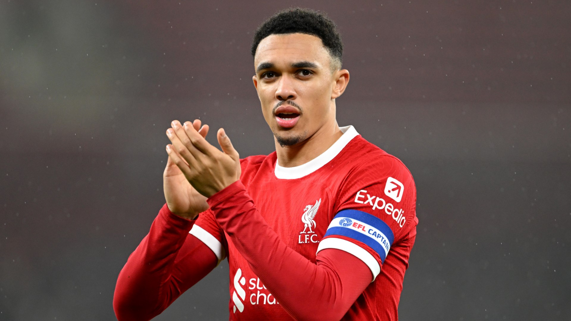 trent-alexander-arnold-klatscht