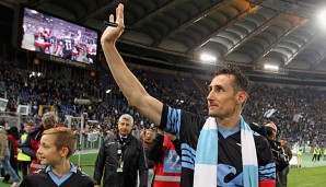 Miroslav Klose wurde von den Fans im letzten Spiel gebührend verabschiedet