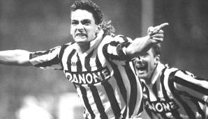 ROBERTO BAGGIO: "Der göttliche Zopf" hatte seine wohl beste Zeit von 1990 bis 1995 bei Juventus, wurde dort jedoch vom jungen Alessandro Del Piero verdrängt und an Milan verkauft.
