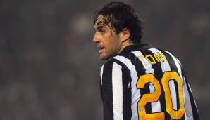 LUCA TONI (2011 vom FC Genua): Wurde im Winter 2011 als Ersatz für den verletzten Fabio Quagliarella geholt, hatte dann selbst mit Verletzungen zu kämpfen. Traf in 14 Spielen nur zweimal. In seiner zweiten Saison außen vor, ging 2012 zu Al-Nasr. Note: 5.