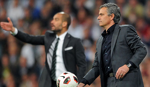 Die Clasico-Serie ist auch das Aufeinandertreffen zweier Top-Trainer: Mourinho (r.) und Guardiola