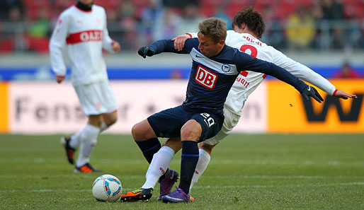 Patrick Ebert (vorne) verlässt Hertha BSC nach dem Abstieg in die 2. Liga