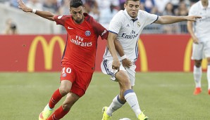 Nich nur Nacho Fernandez sondern auch Mateo Kovacic (r.) soll bei Real Madrid bleiben